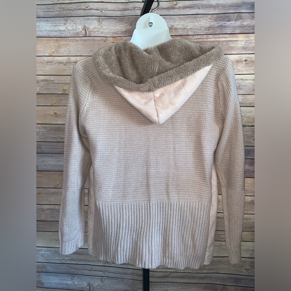 Anandas Collection - Size L/XL - Picture 2 of 12